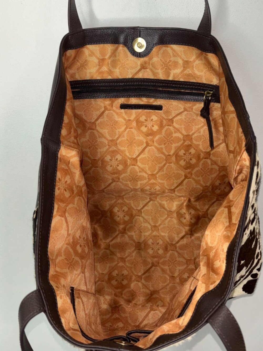 Lucky Brand Leather & Calf Hair Dark Brown Cappuccino Bag Tote With Charms - Picture 8 of 8